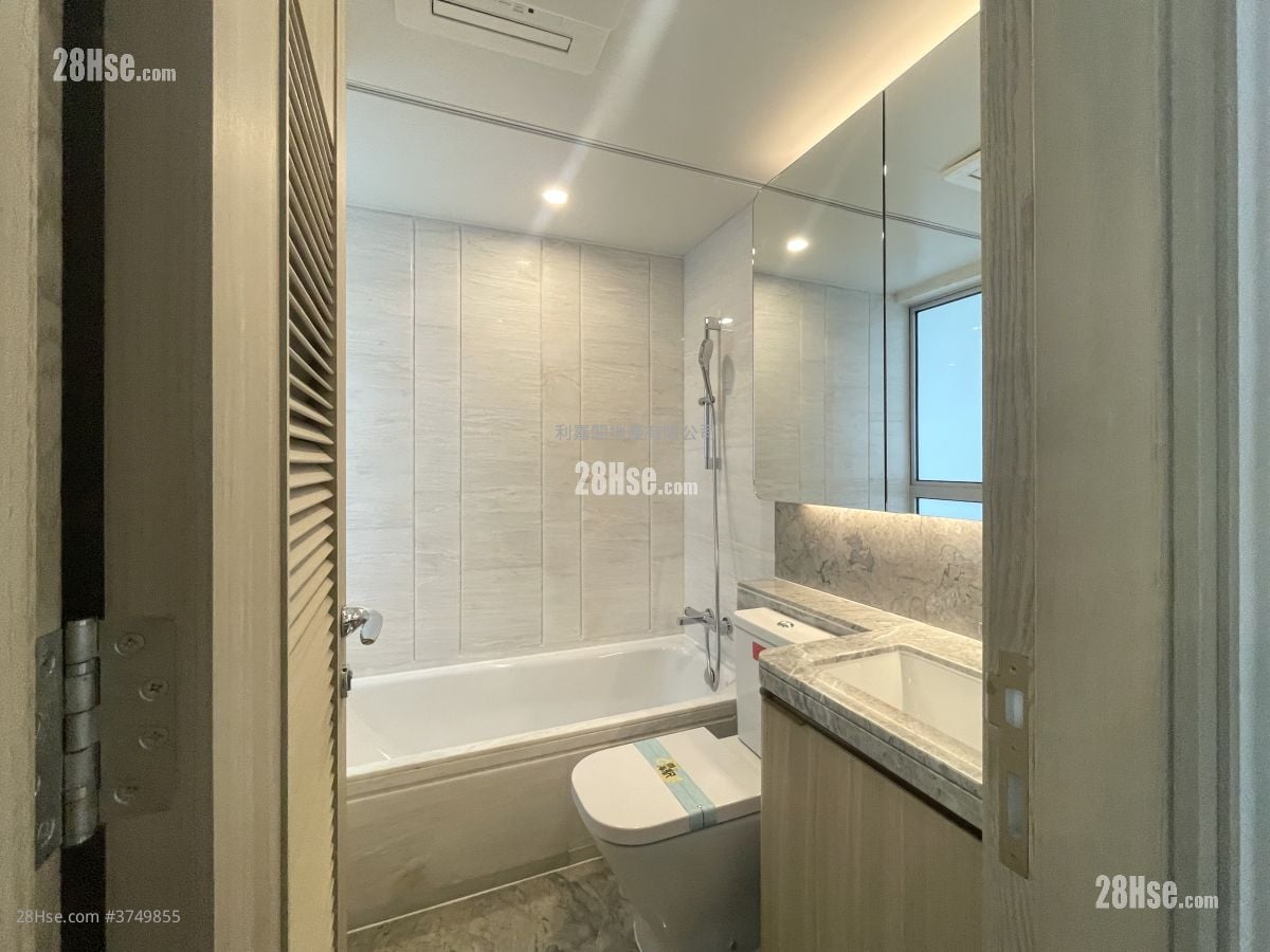 The Coast Line Sell 3 Bedrooms , 1 Bathroom 718 ft²