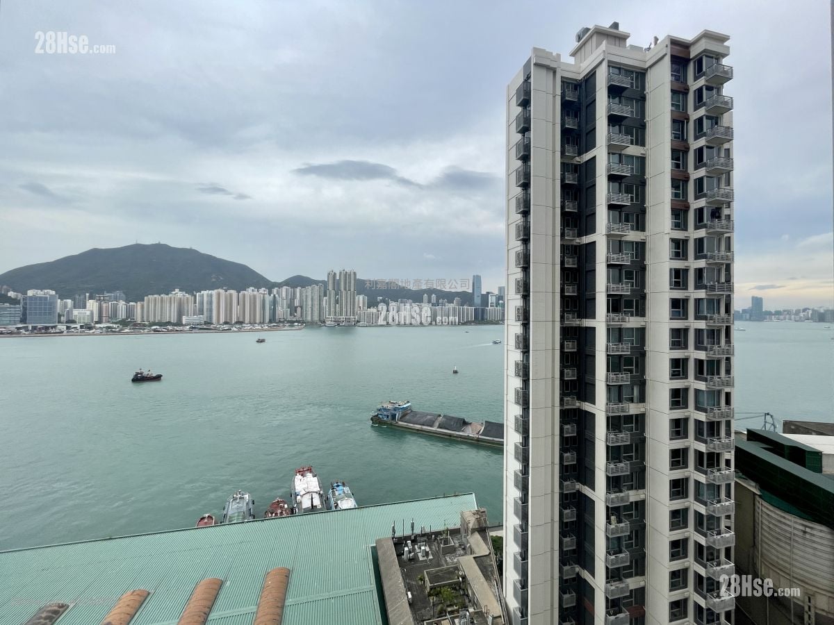 The Coast Line Sell 3 Bedrooms , 1 Bathroom 718 ft²