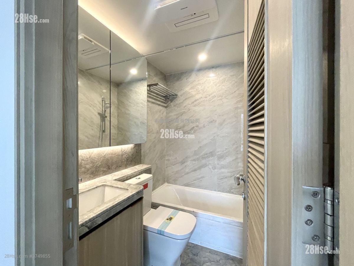 The Coast Line Sell 3 Bedrooms , 1 Bathroom 718 ft²