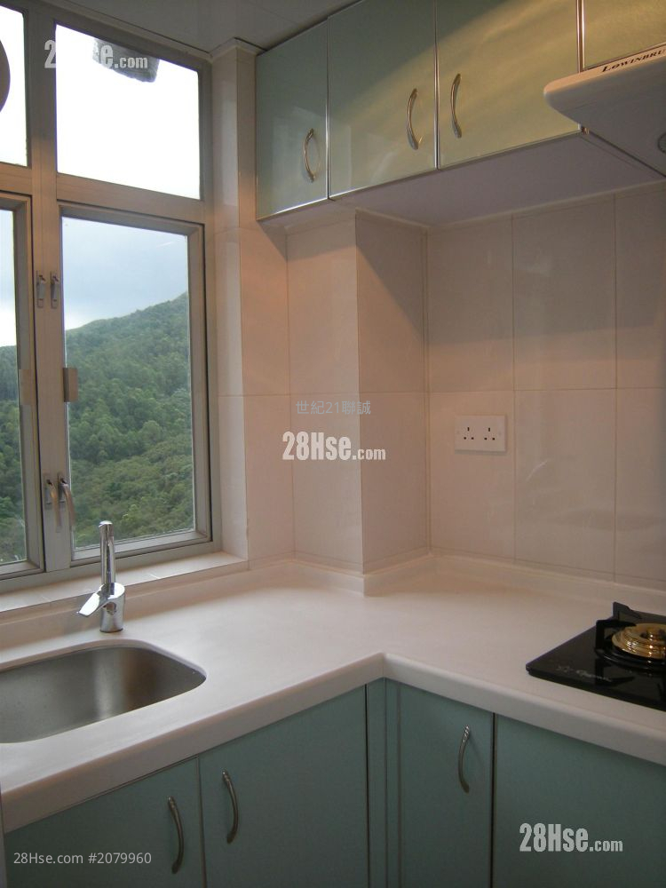 康華苑 售盤 2 房 , 1 浴室 380 平方呎