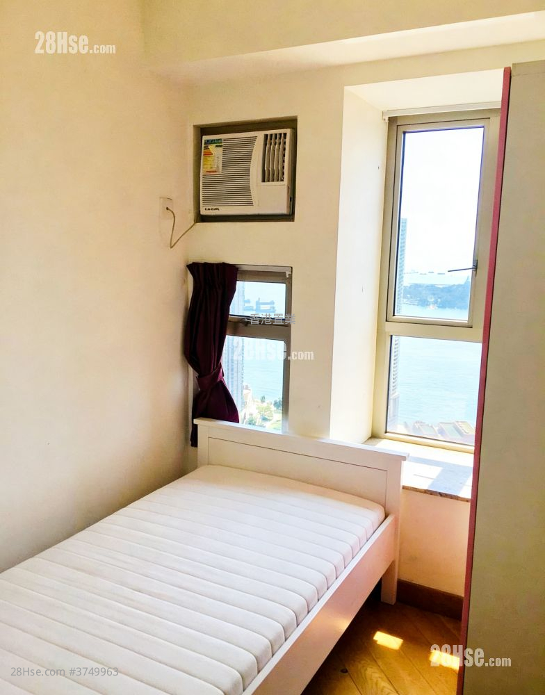 君汇港 售盘 3 房 , 1 浴室 541 平方尺