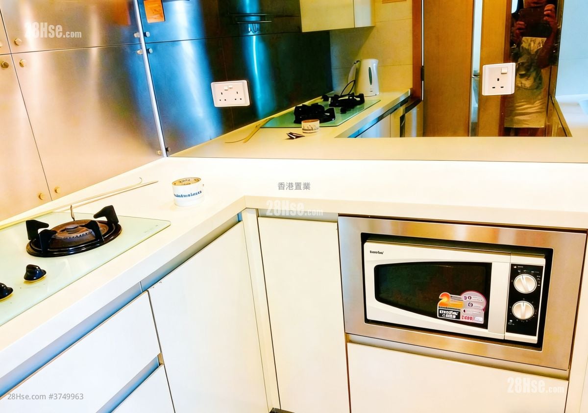 君汇港 售盘 3 房 , 1 浴室 541 平方尺