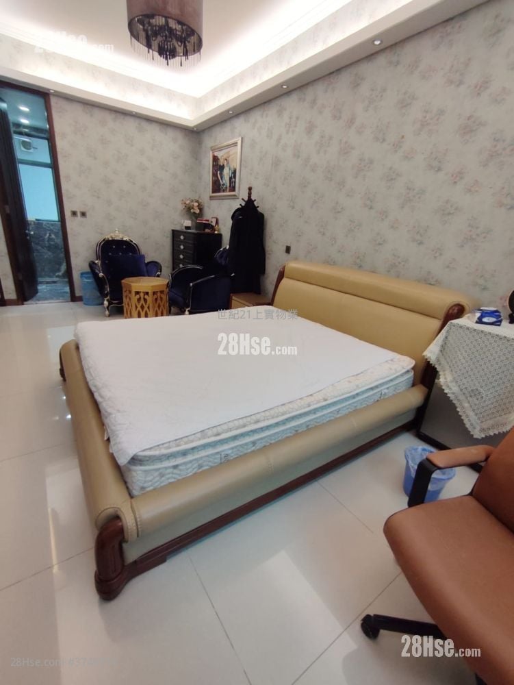 Meridian Hill Sell 4 Bedrooms , 3 Bathrooms 1,593 ft²