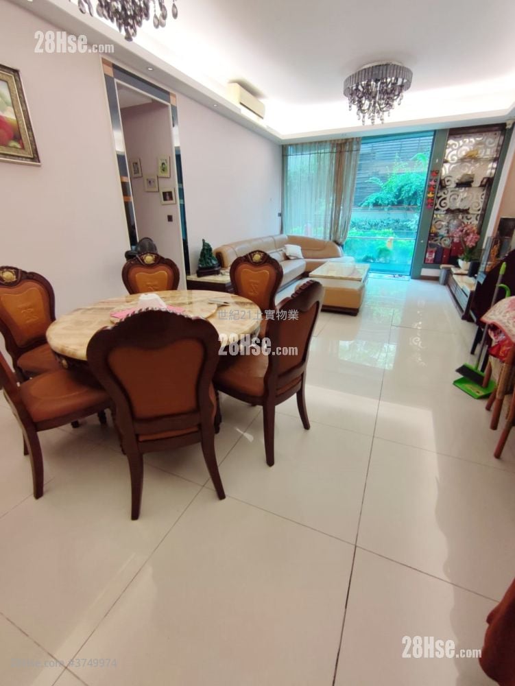 Meridian Hill Sell 4 Bedrooms , 3 Bathrooms 1,593 ft²