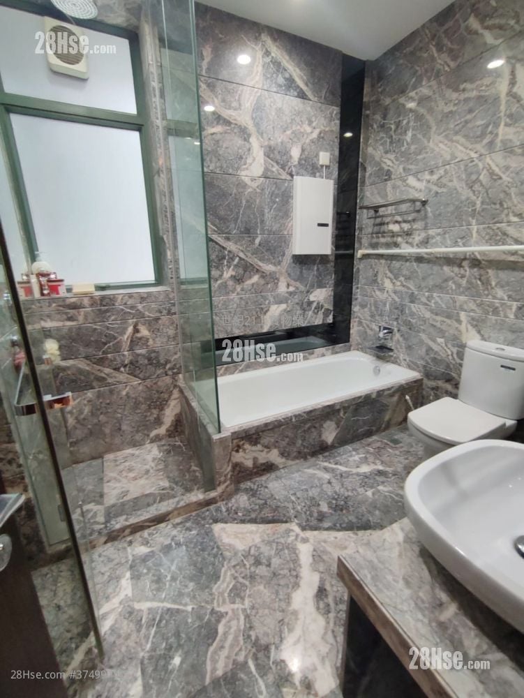 Meridian Hill Sell 4 Bedrooms , 3 Bathrooms 1,593 ft²