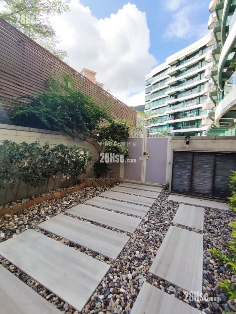 Meridian Hill Sell 4 Bedrooms , 3 Bathrooms 1,593 ft²