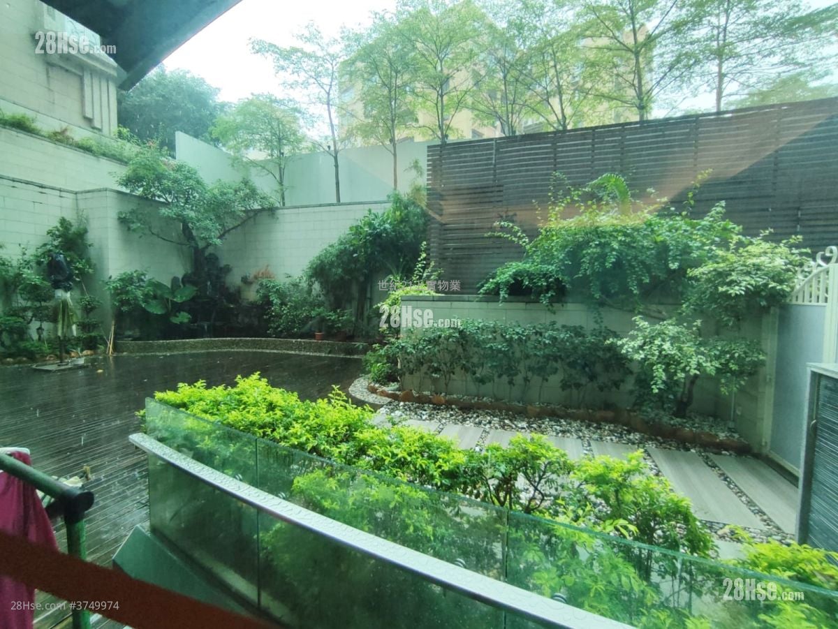 Meridian Hill Sell 4 Bedrooms , 3 Bathrooms 1,593 ft²