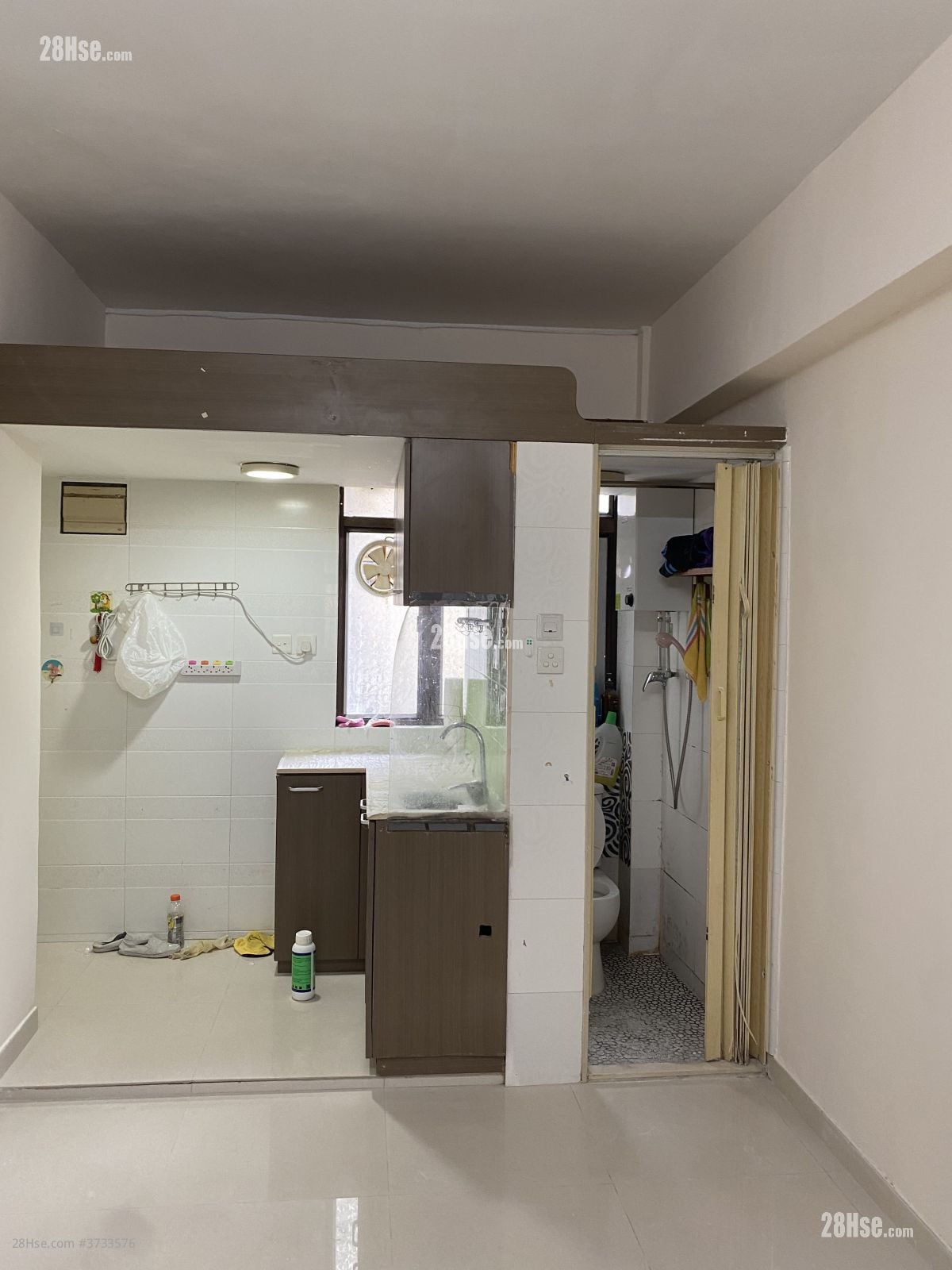 成功楼 租盘 160 平方尺