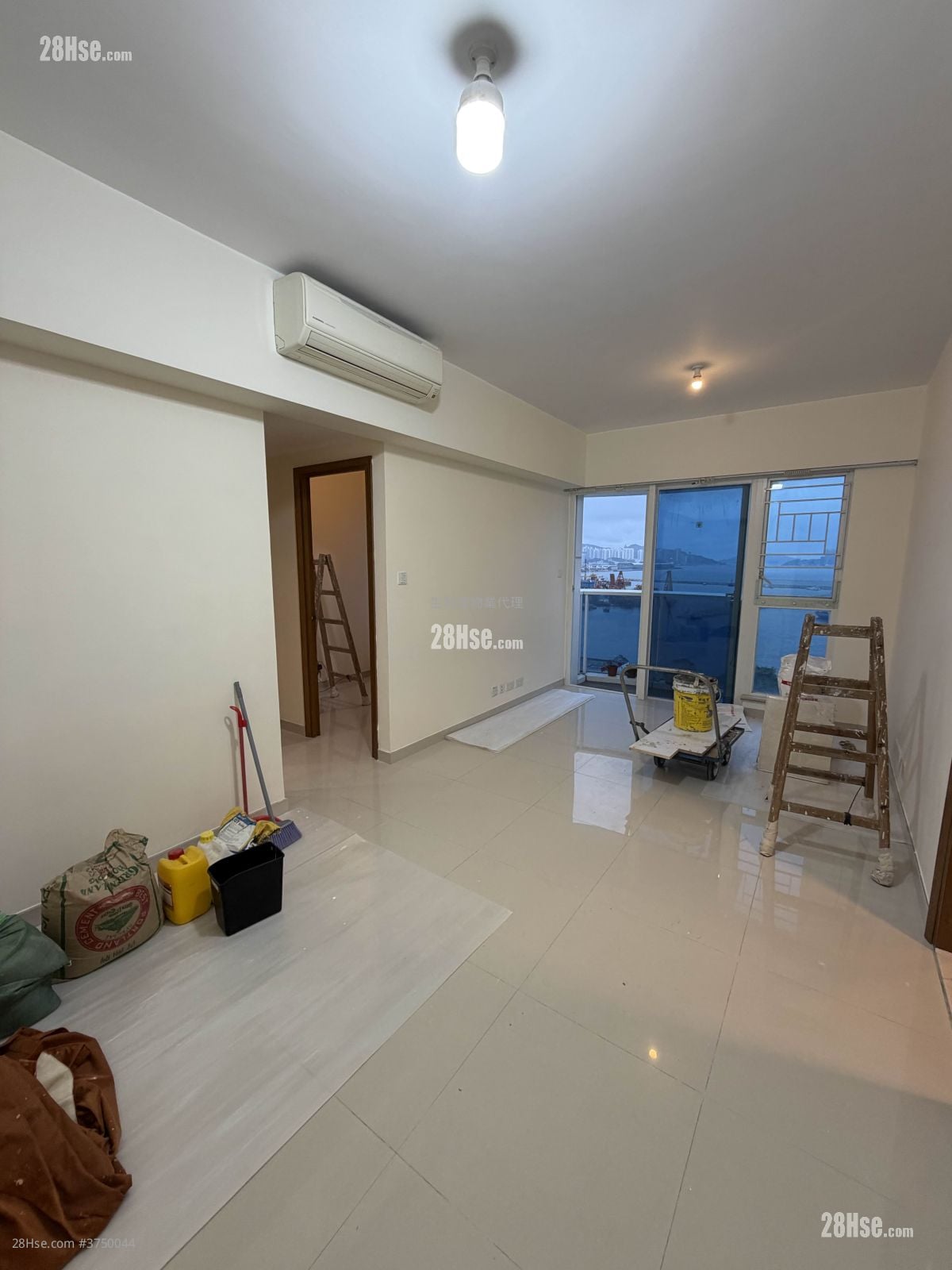 港图湾 售盘 3 房 , 1 浴室 603 平方尺