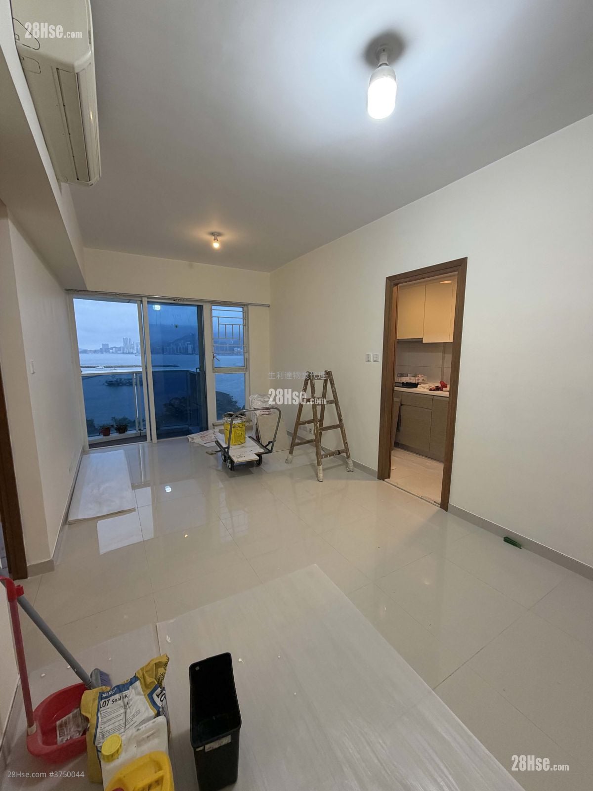 港图湾 售盘 3 房 , 1 浴室 603 平方尺