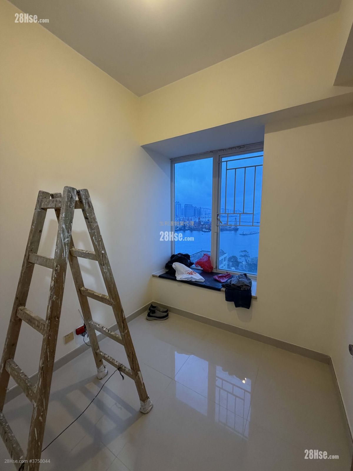 港图湾 售盘 3 房 , 1 浴室 603 平方尺