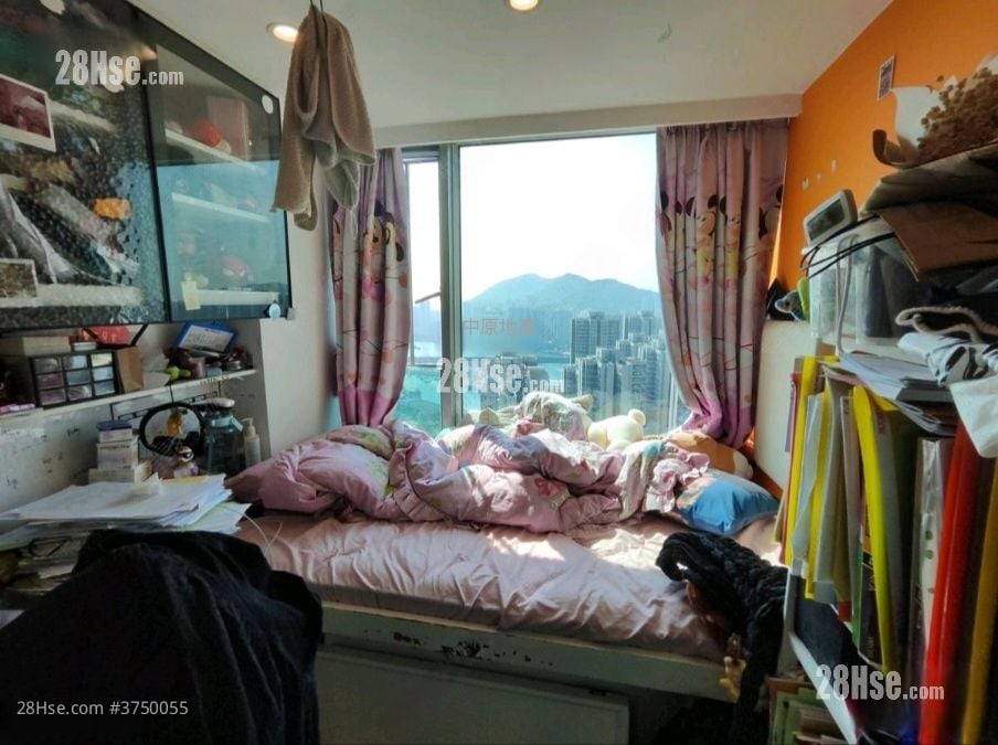 City Point Sell 3 Bedrooms , 2 Bathrooms 660 ft²