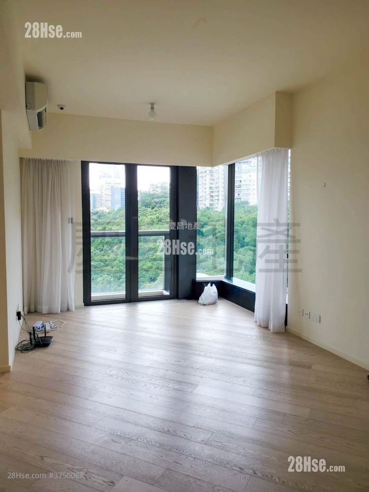 Fleur Pavilia Rental 4 Bedrooms , 3 Bathrooms 1,024 ft²