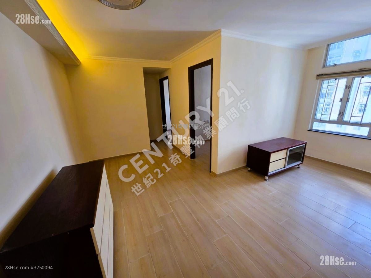 锦龙苑 售盘 3 房 , 1 浴室 554 平方尺