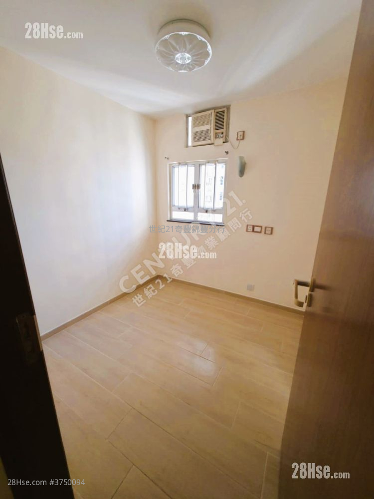 锦龙苑 售盘 3 房 , 1 浴室 554 平方尺