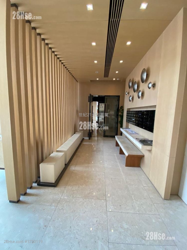 Avignon Sell 2 Bedrooms , 1 Bathroom 554 ft²