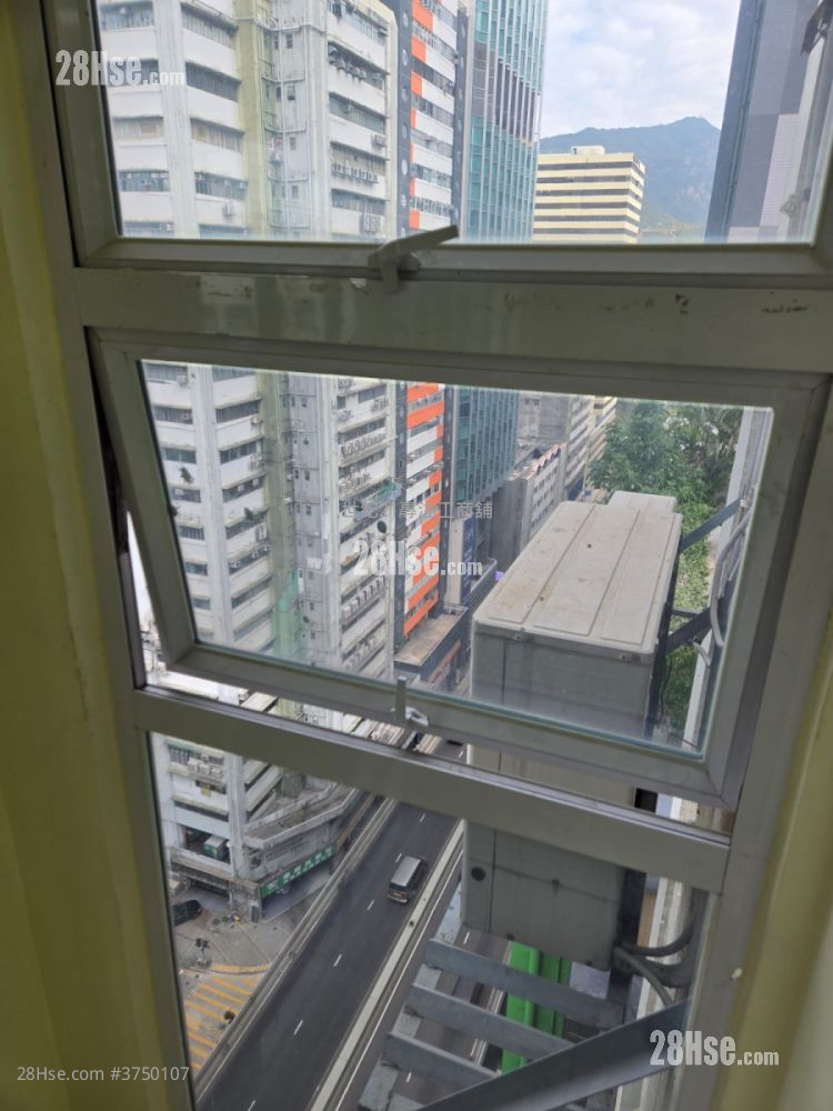 新興工業大廈 租盤 1 房 , 1 廁所 1,638 平方呎