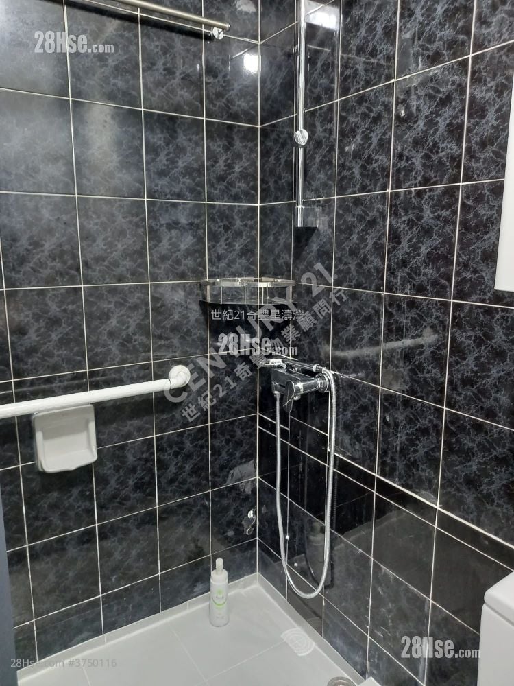 富宝花园 售盘 3 房 , 1 浴室