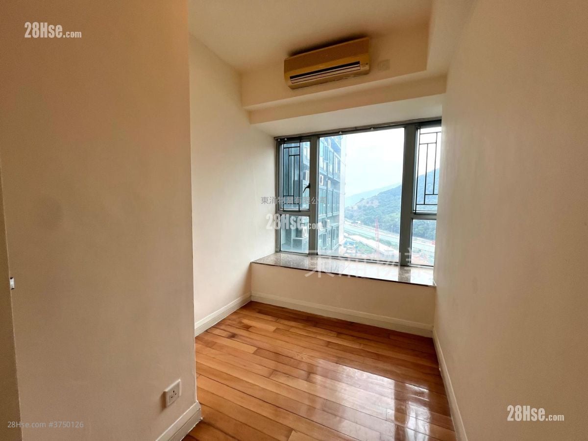 映湾园 售盘 3 房 , 2 浴室 710 平方尺