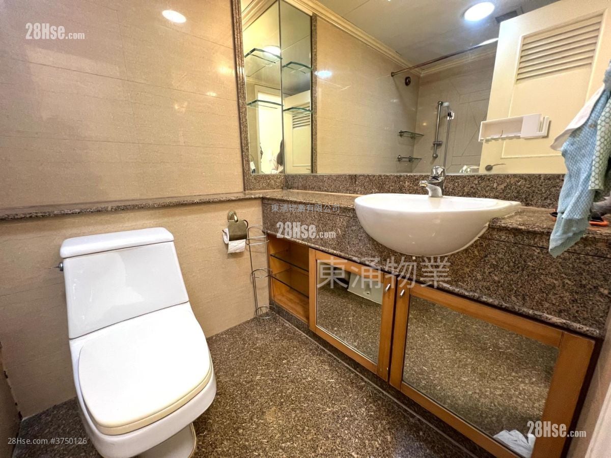 映湾园 售盘 3 房 , 2 浴室 710 平方尺