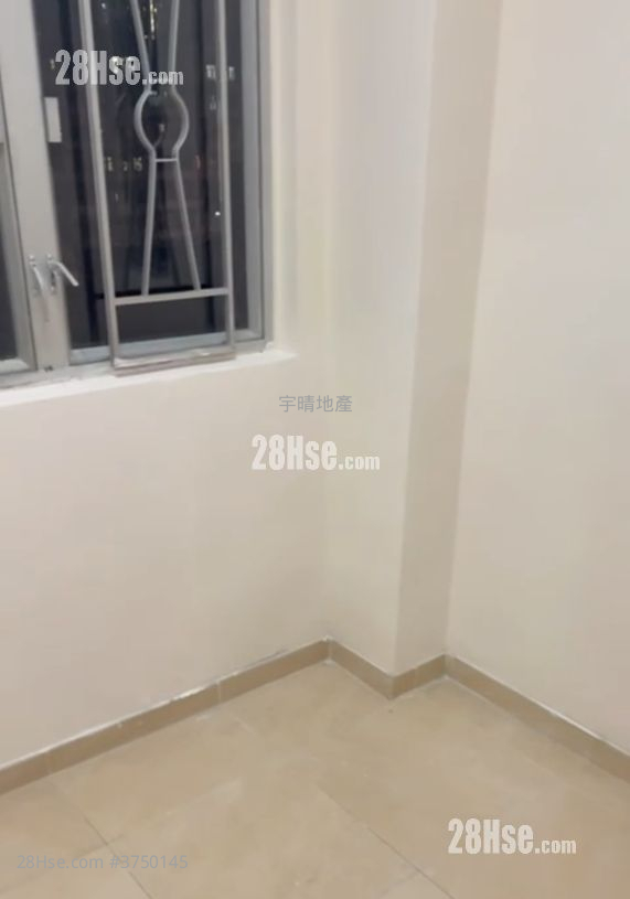 东成大厦(鸭) 售盘 2 房 , 1 浴室 248 平方尺