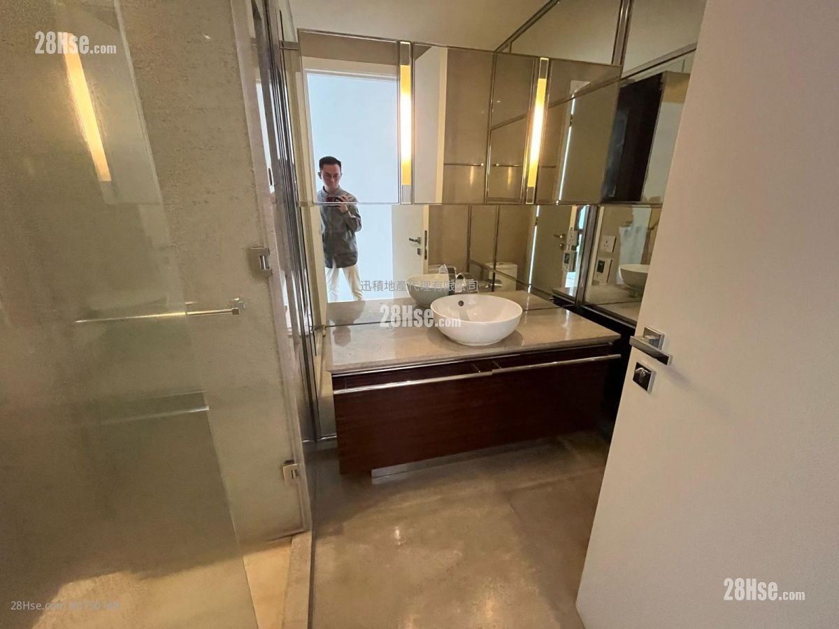 Forfar Rental 4 Bedrooms , 3 Bathrooms 1,879 ft²