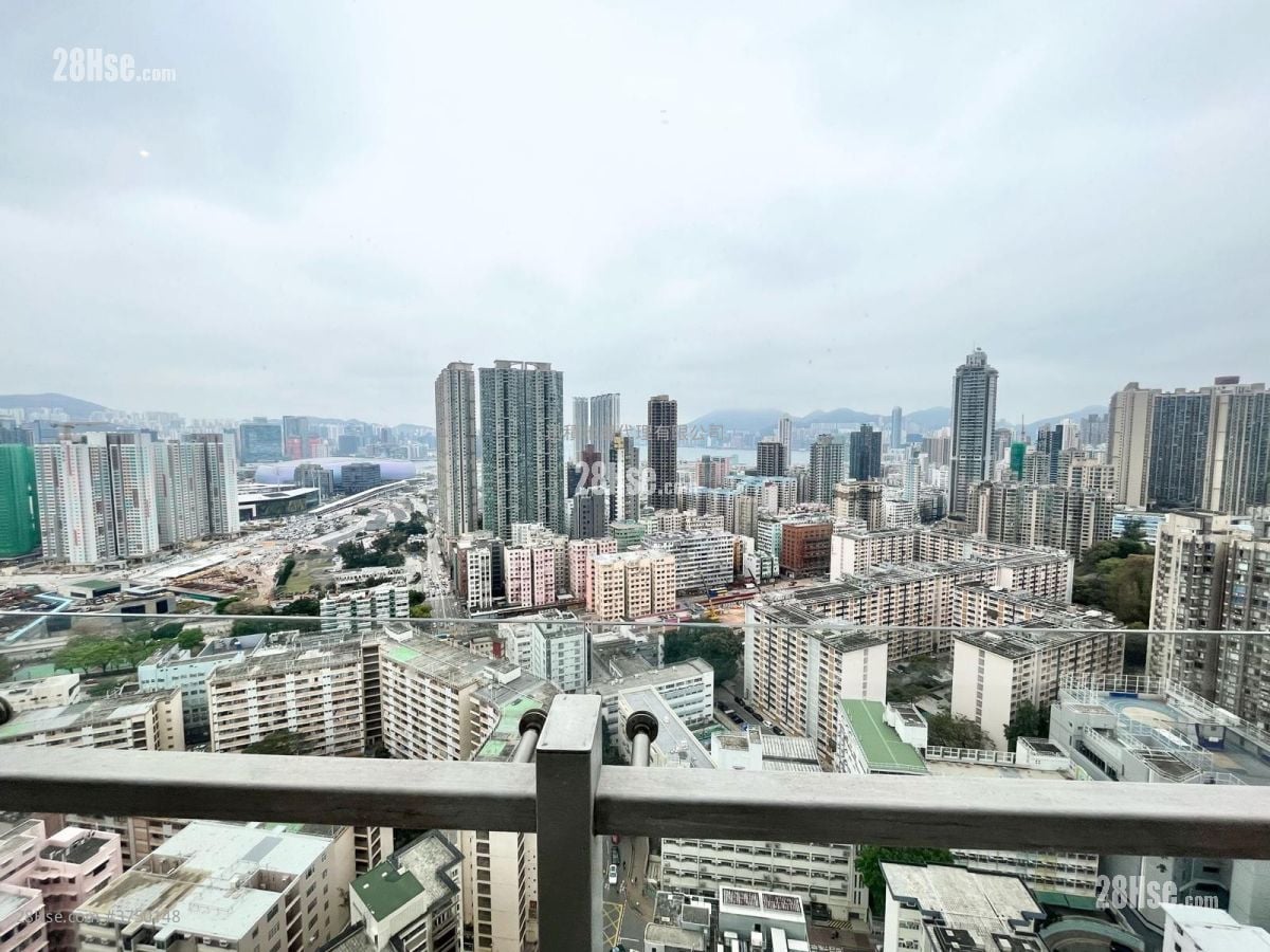 Forfar Rental 4 Bedrooms , 3 Bathrooms 1,879 ft²