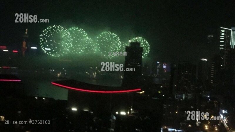 半岛豪庭 售盘 3 房 1,043 平方尺