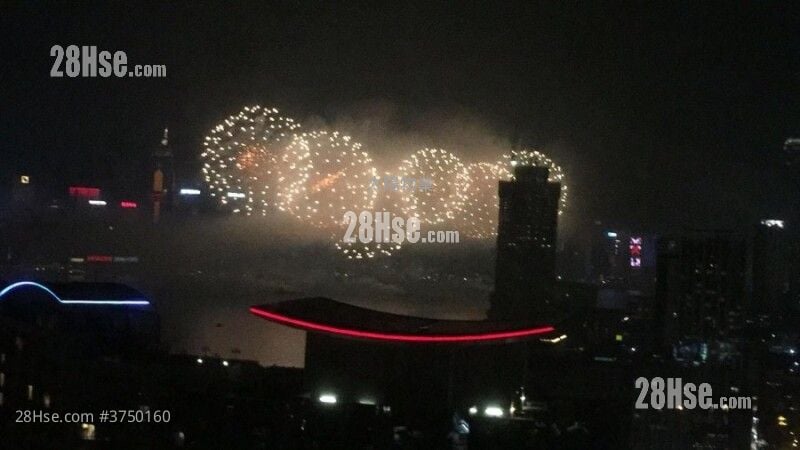 半岛豪庭 售盘 3 房 1,043 平方尺