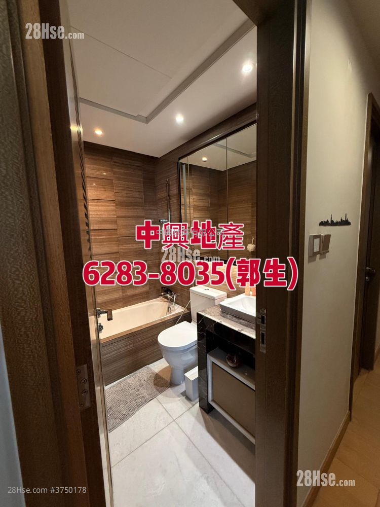 The Austin 租盤 5+ 房 , 3 浴室 1,290 平方呎