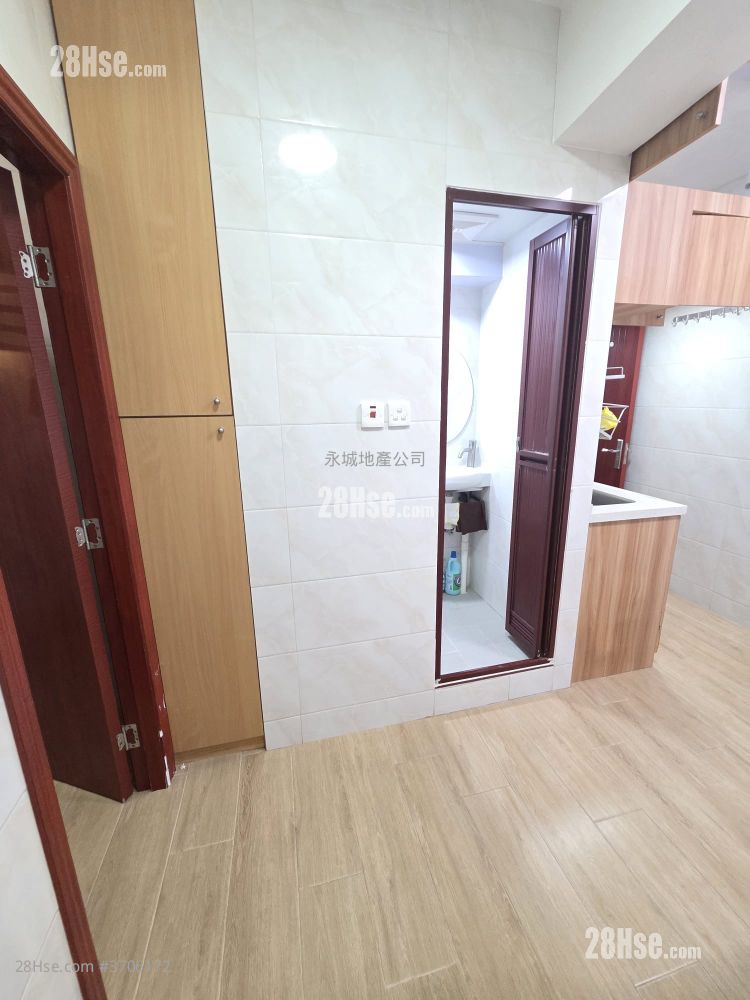 德寶大廈 租盤 1 房 , 1 浴室 200 平方呎