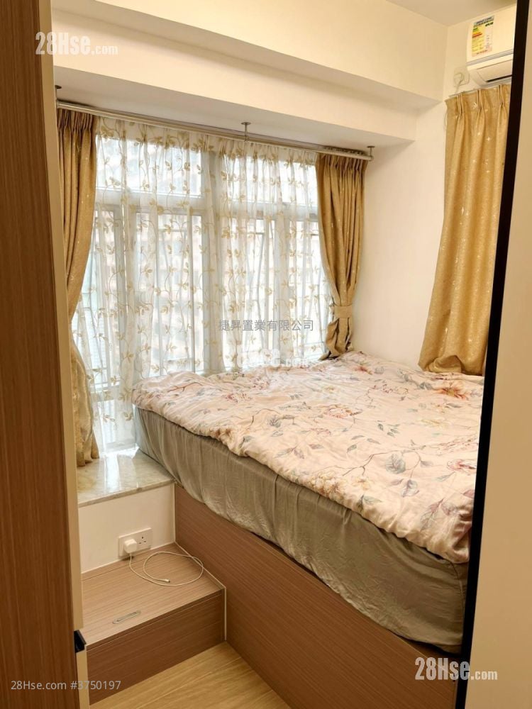 嘉景花园 售盘 3 房 , 1 浴室 449 平方尺