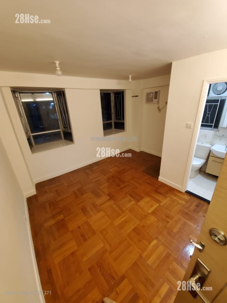 嘉辉花园 售盘 221 平方尺