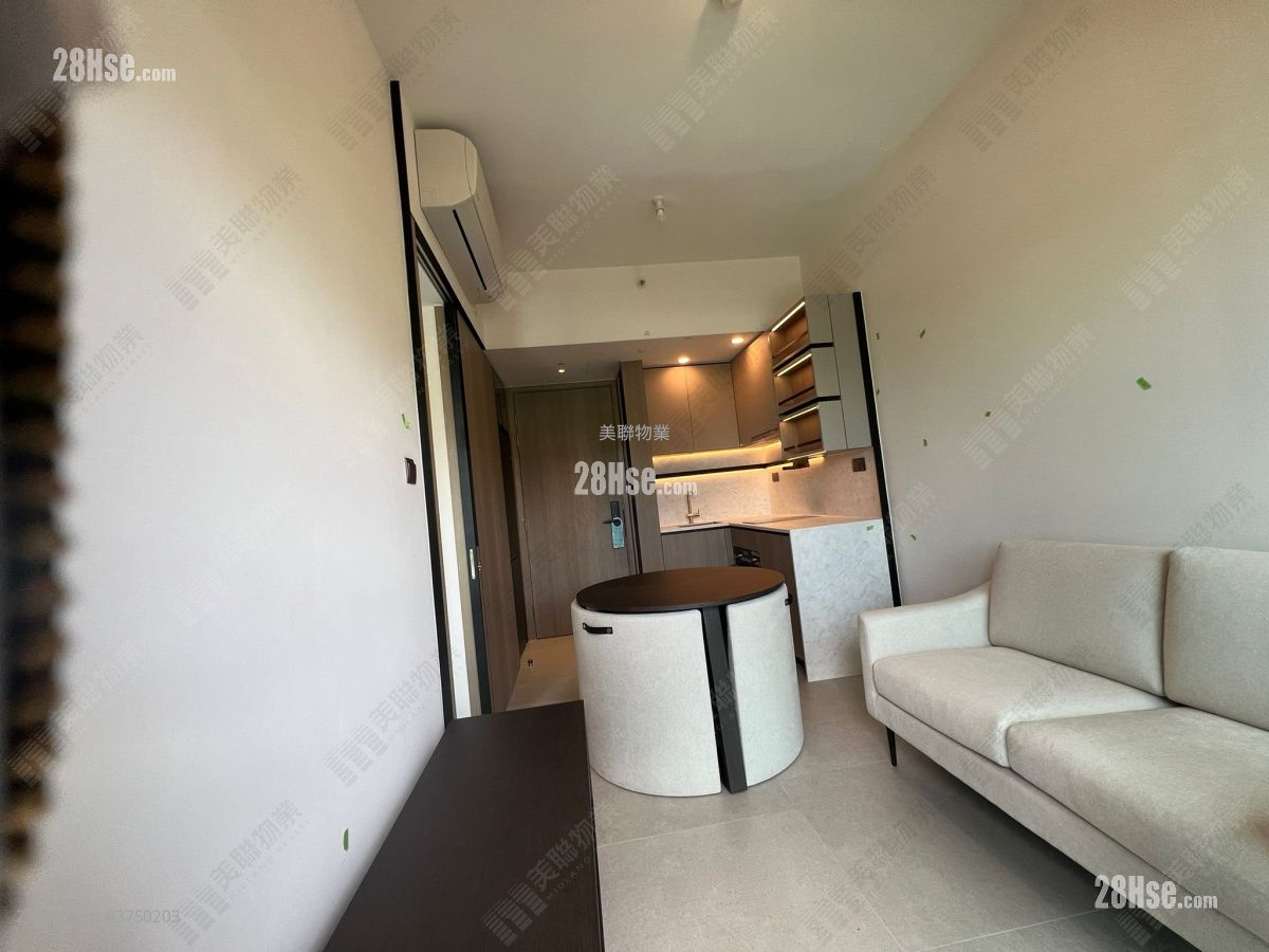 Silicon Hill Sell 1 Bedroom , 1 Bathroom 297 ft²