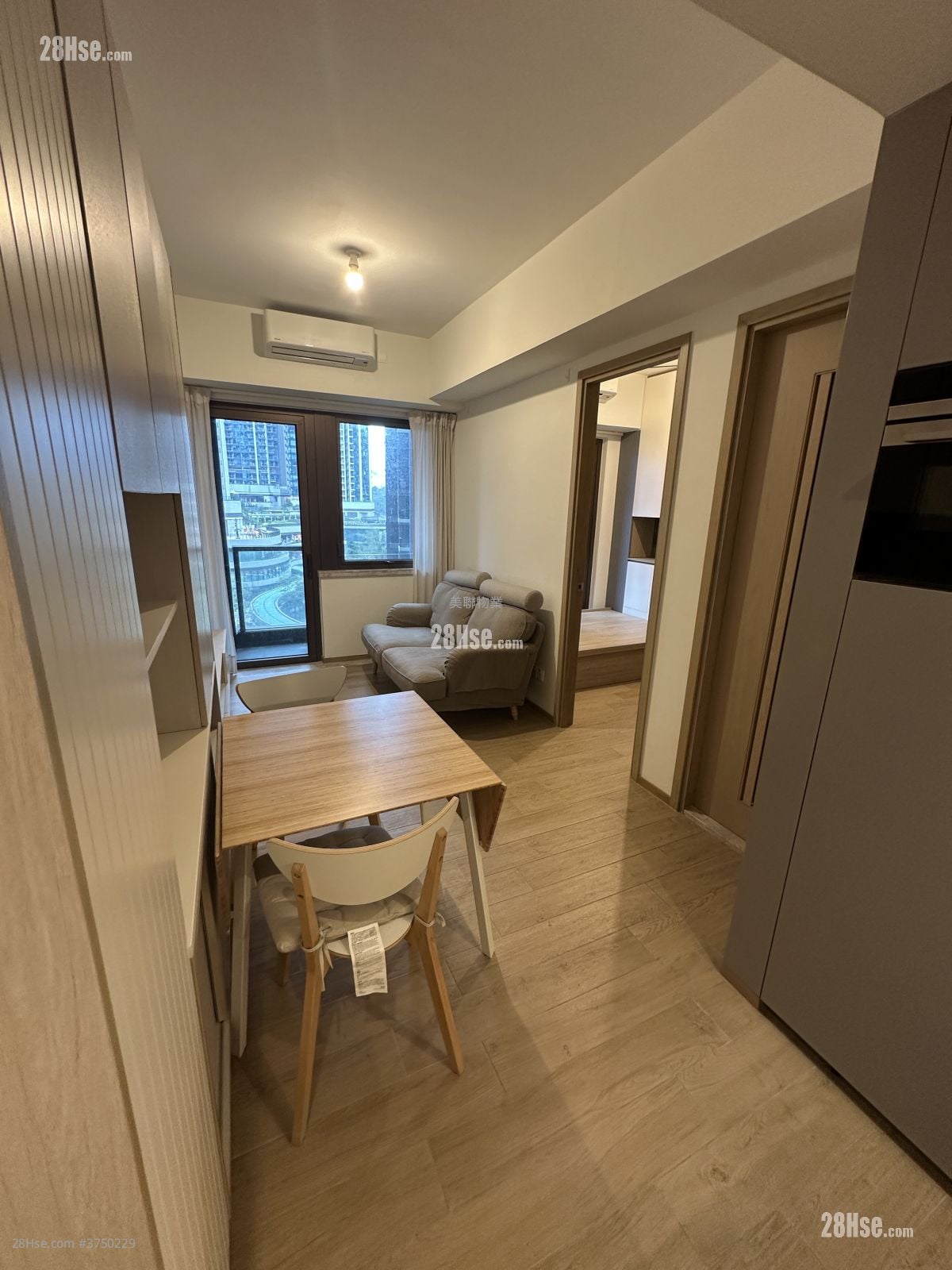 LP6 售盘 1 房 , 1 浴室 377 平方尺