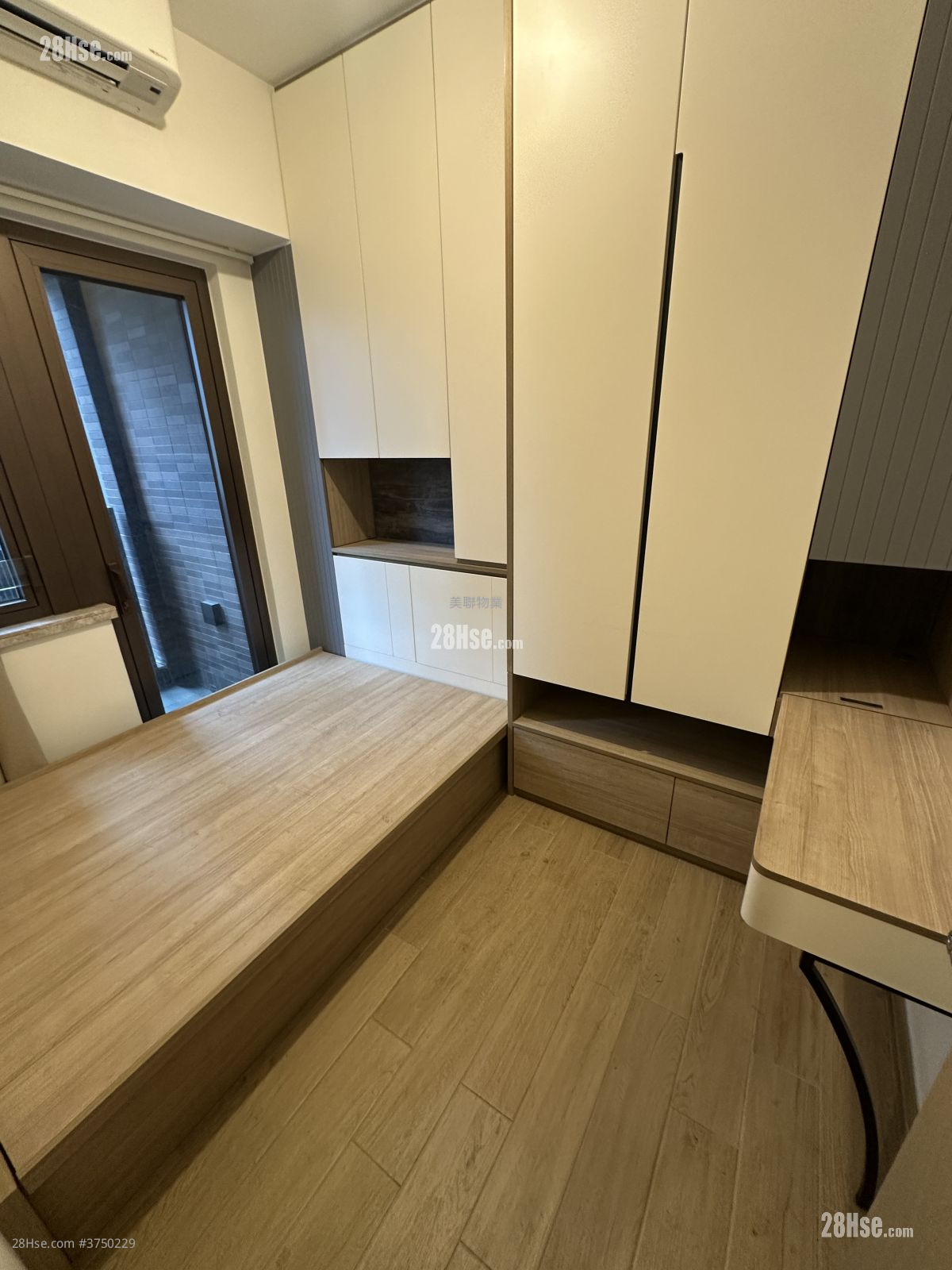 LP6 售盘 1 房 , 1 浴室 377 平方尺