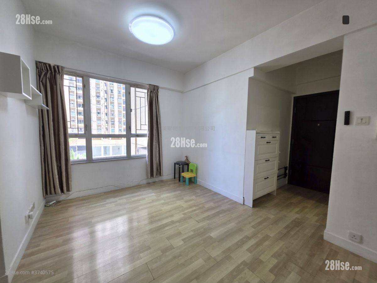 青怡花園 售盤 3 房 , 2 浴室 547 平方呎