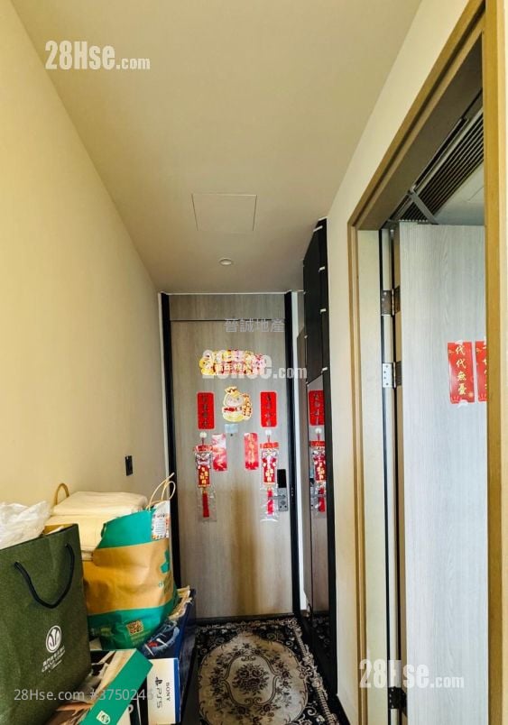 上源 售盘 3 房 , 2 浴室 738 平方尺