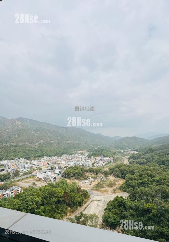 上源 售盘 3 房 , 2 浴室 738 平方尺