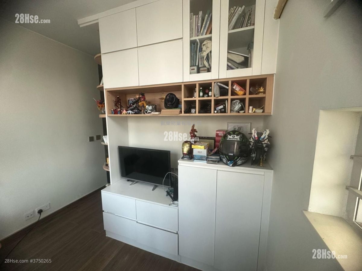 彩兴苑 售盘 3 房 , 1 浴室 389 平方尺