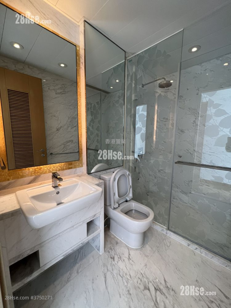 名鑄 租盤 3 房 , 5+ 浴室 2,110 平方呎