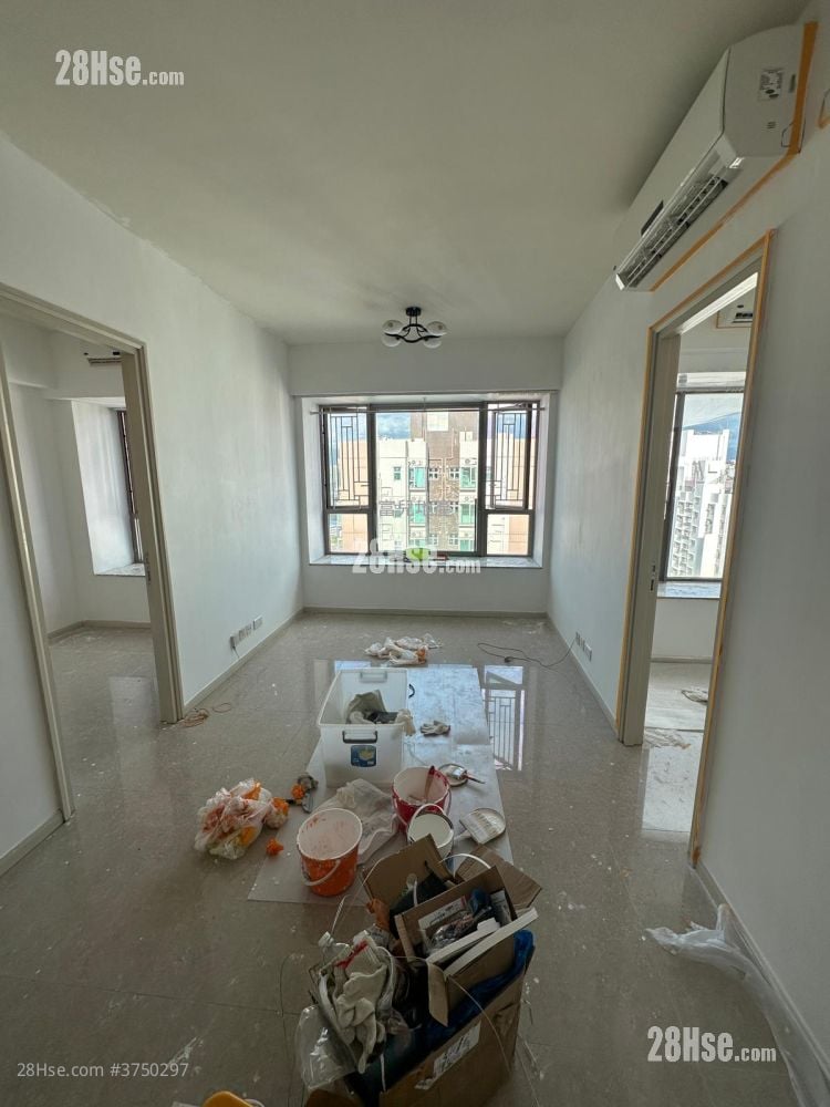 Yuccie Square Sell 429 ft²