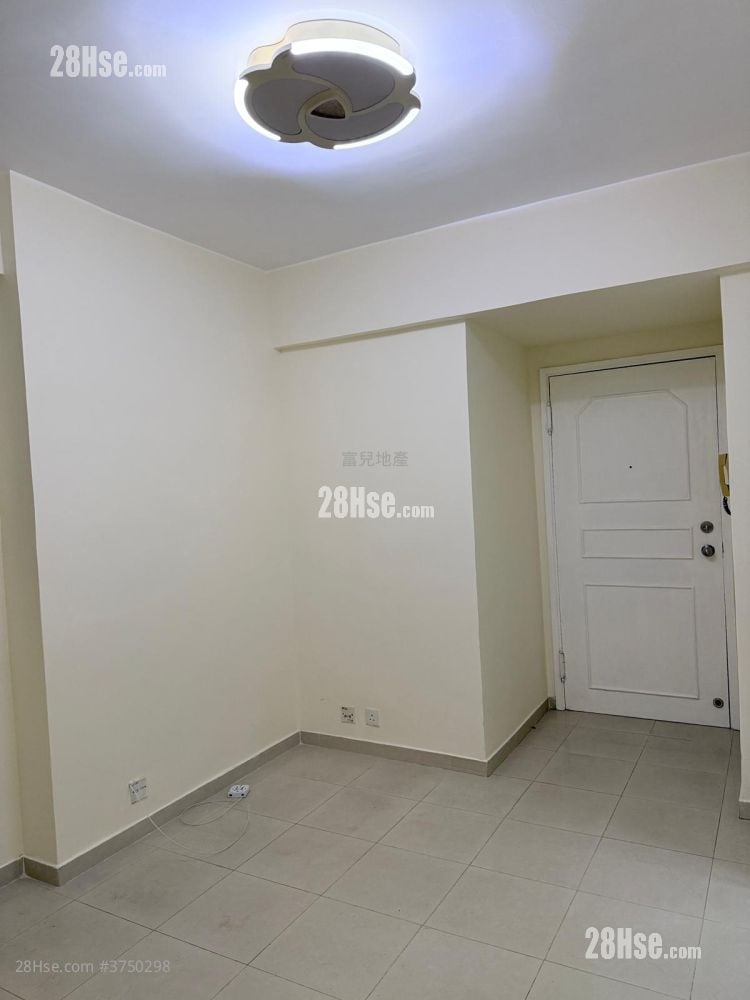 好順泰大廈 租盤 2 房 290 平方呎