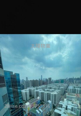 Harbourfront Landmark Sell 4 Bedrooms 1,420 ft²