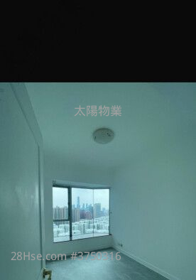 Harbourfront Landmark Sell 4 Bedrooms 1,420 ft²