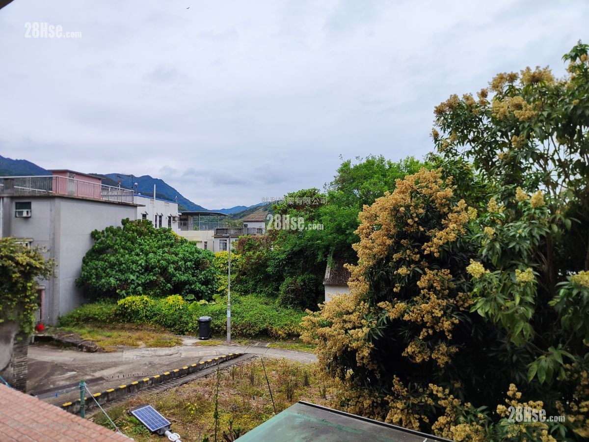 Village Rental 2 Bedrooms , 1 Bathroom 530 ft²
