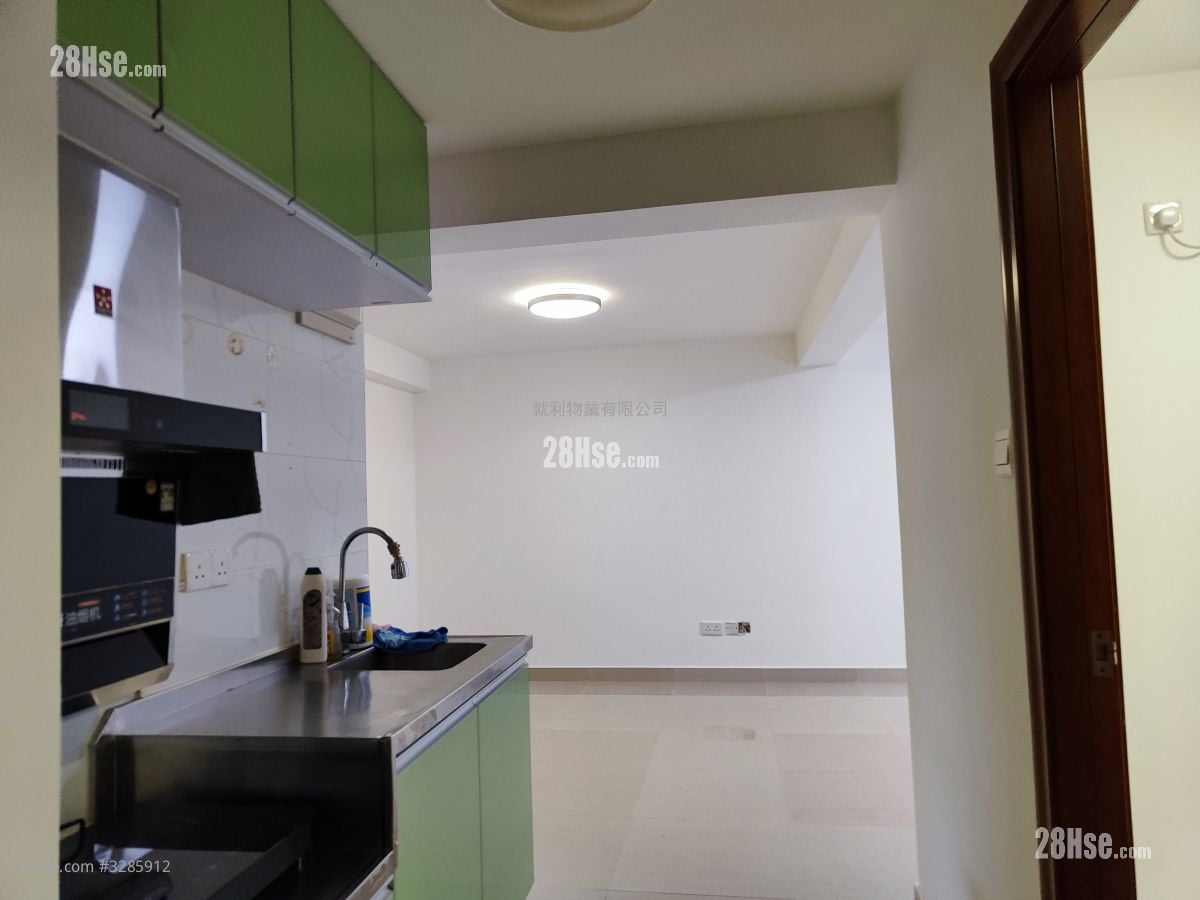 Village Rental 2 Bedrooms , 1 Bathroom 530 ft²