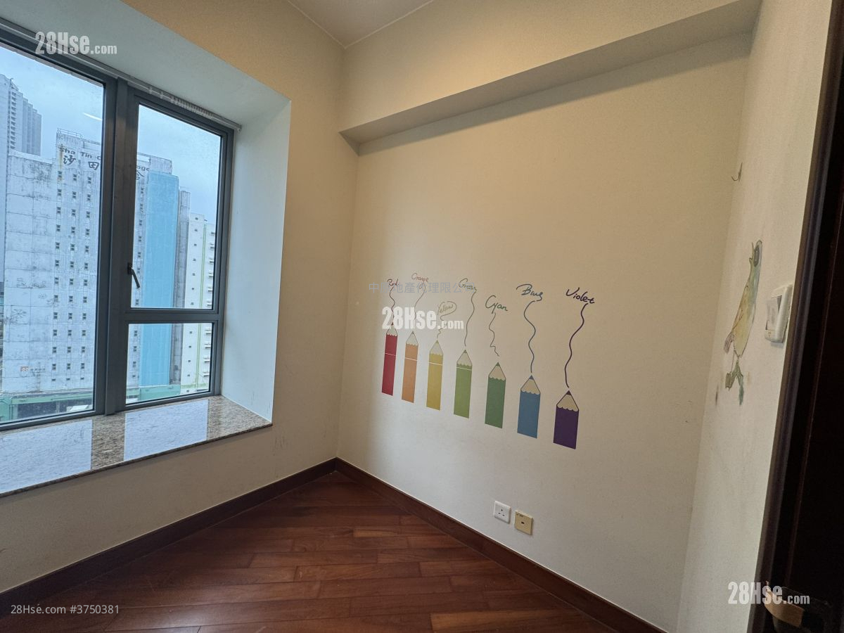 御龍山 售盤 3 房 791 平方呎