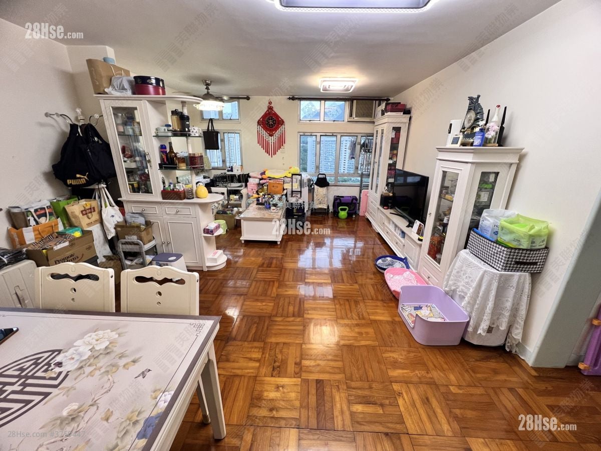 錦鞍苑 售盤 3 房 645 平方呎