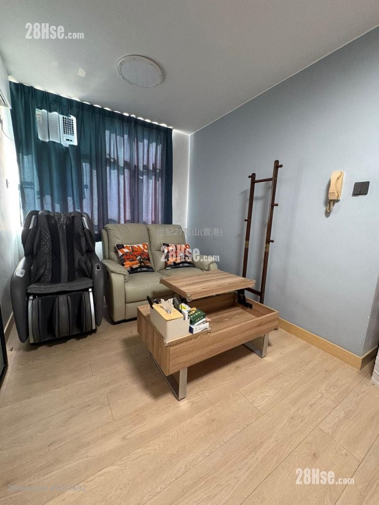 龍蟠苑 售盤 2 房 , 1 浴室 383 平方呎